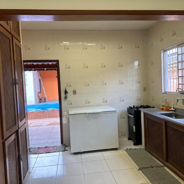 Cosa Aconchegante com Piscina - Foto 3