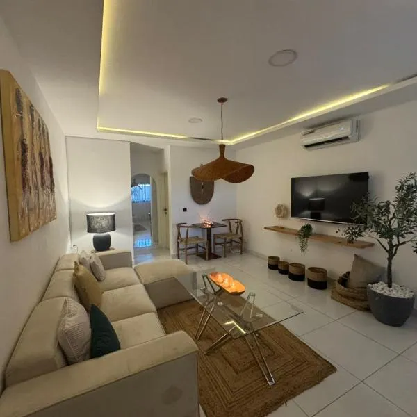 ORY luxury garden, hotel em Abidjan