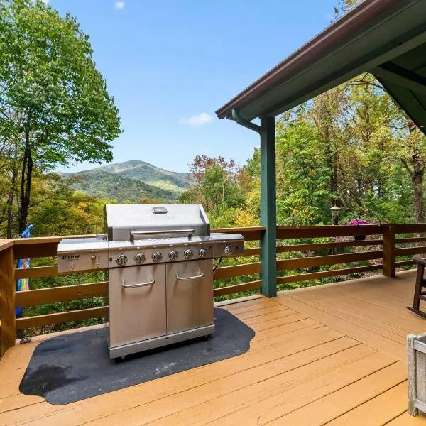 Bella Vita - Pet Friendly Cabin, hotel a Maggie Valley