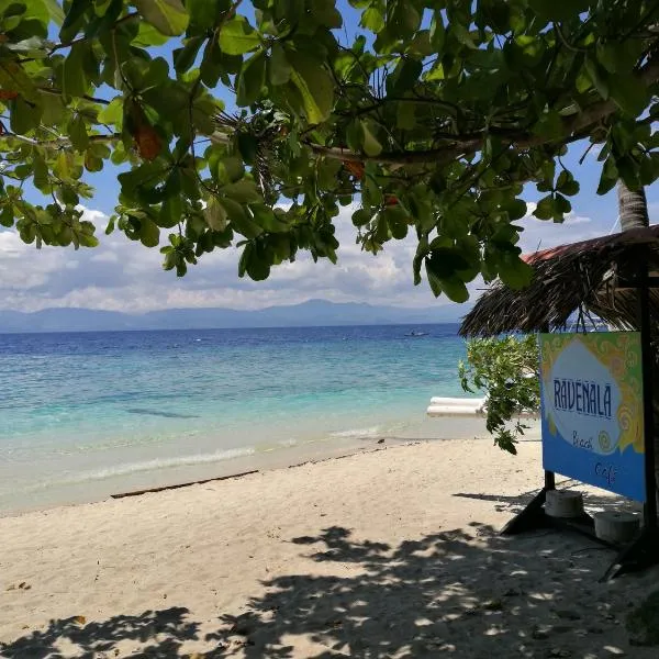 Ravenala Beach Bungalows, hotel v destinaci Moalboal