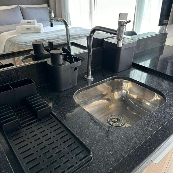 Studio VN Ueno - Conforto e Estilo no coração de SP by Stay Luvi - Foto 3