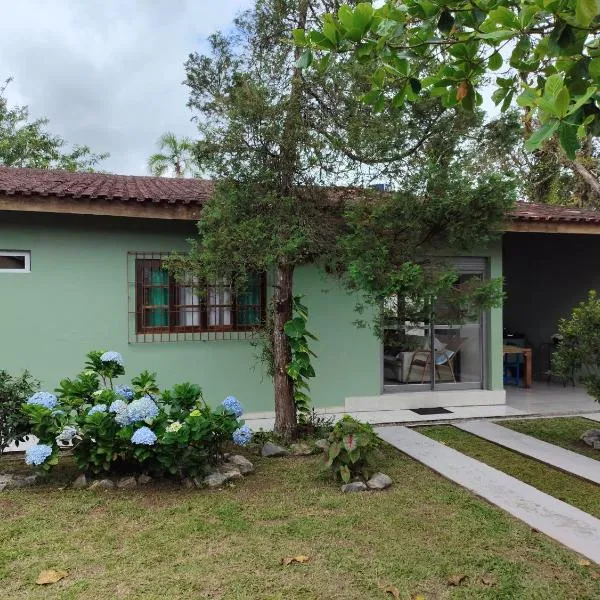 São Sebastião में, होटल Casa na Boraceia, 100 M praia c roupas cama e banho