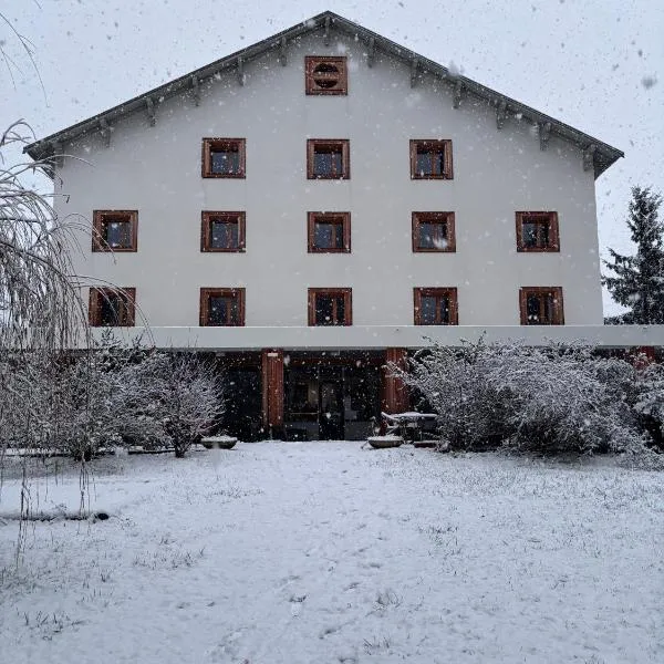 Logis Hôtels La Crémaillère, Hotel in Saint-Bonnet-en-Champsaur