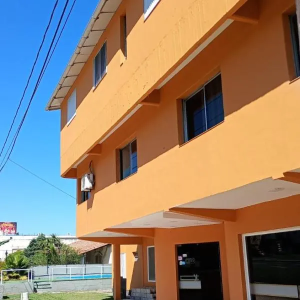 KIN Hotel, hotel sa Villa Carlos Paz