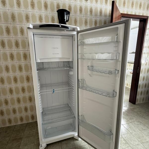 201 - Apartamento amplo com vaga de garagem, próximo UFN - Foto 4