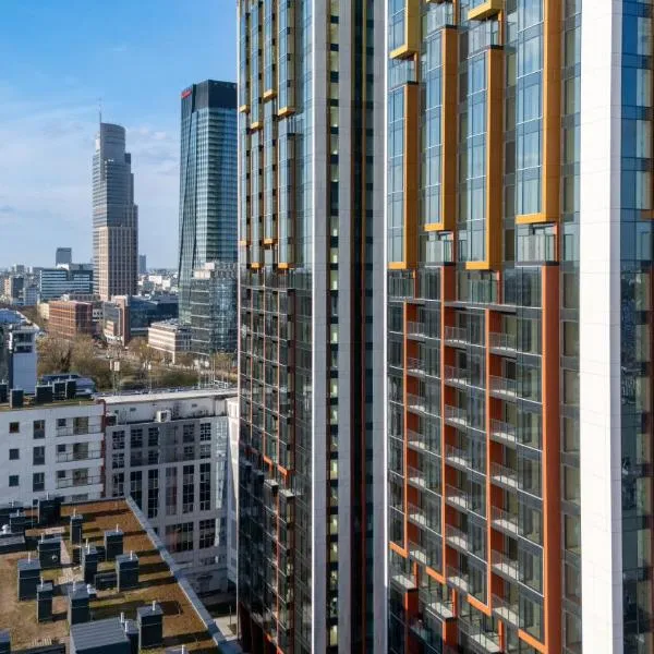 Towarowa Towers Apartments, хотел в Варашава