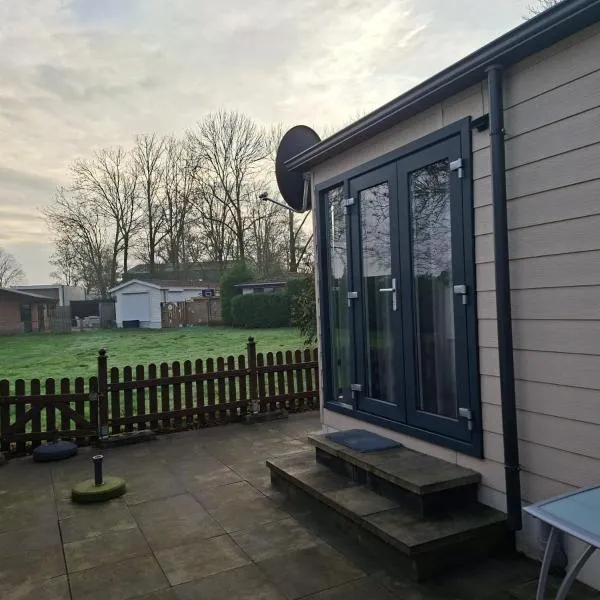 Lipperose, hótel í Lathum