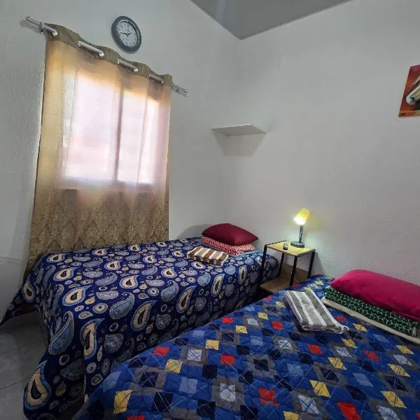 Casa en Villa Panamericana, San Miguel, hotel di San Miguel