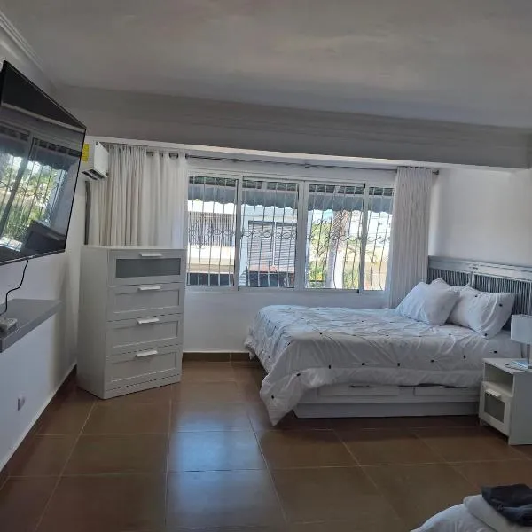 Amazing condo in the hearth of Sosua PERFECT LOCATION, Hotel in Sosúa