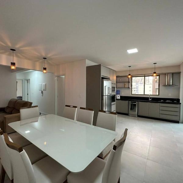 Meia Praia, Itapema SC 3 Suites, 2 vagas de garagem - Foto 4