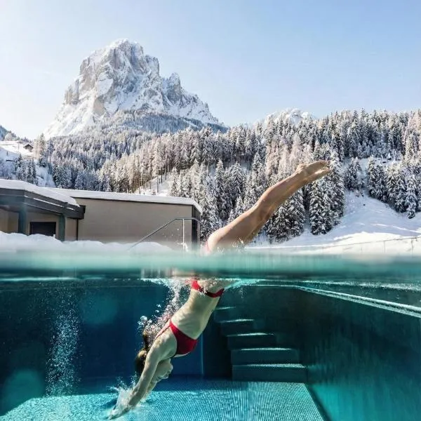 Hotel Touring Dolomites, hotel a Santa Cristina in Val Gardena
