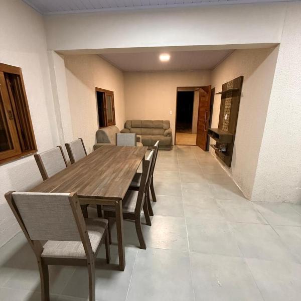 Excelente casa para até 12 hóspedes , 1 quadra mar