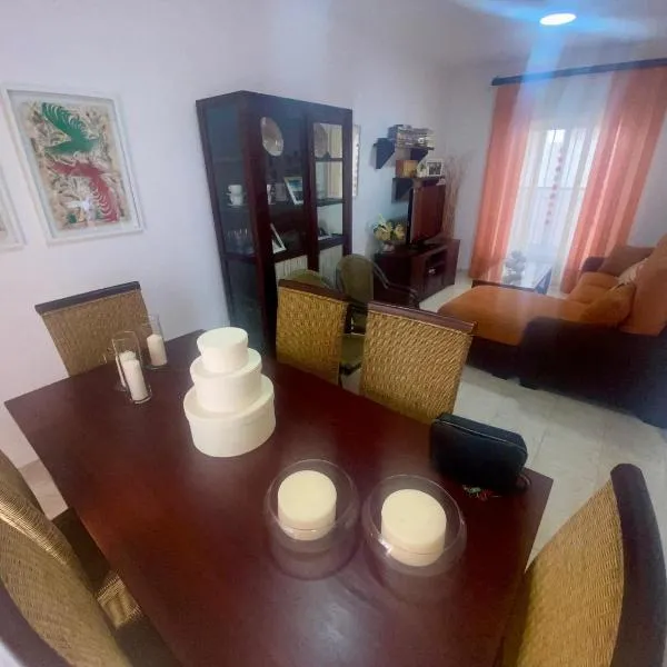 Casa 3 min andando playa AC WiFi 8 pax Doñana, hotel a Matalascañas