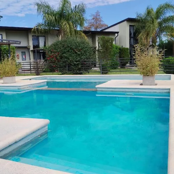 Los Pinares de Belgrano, hotel v mestu Gualeguaychú