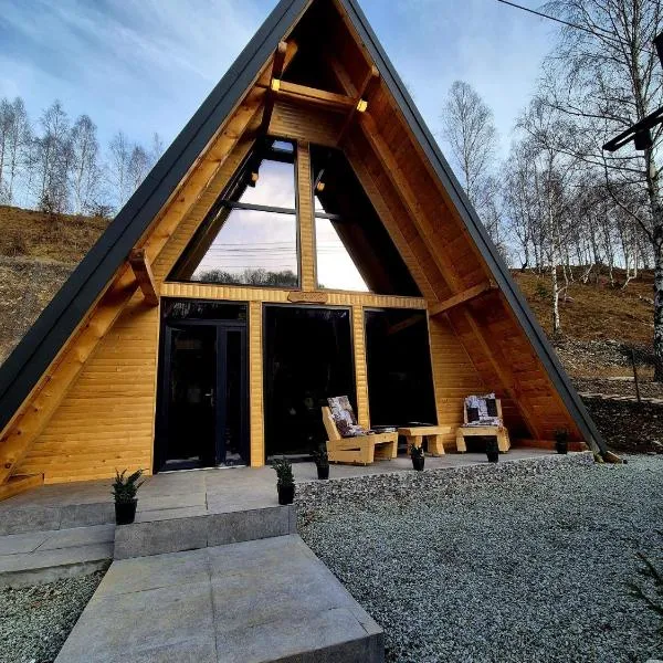 Zori de zi, hotel a Lupeni