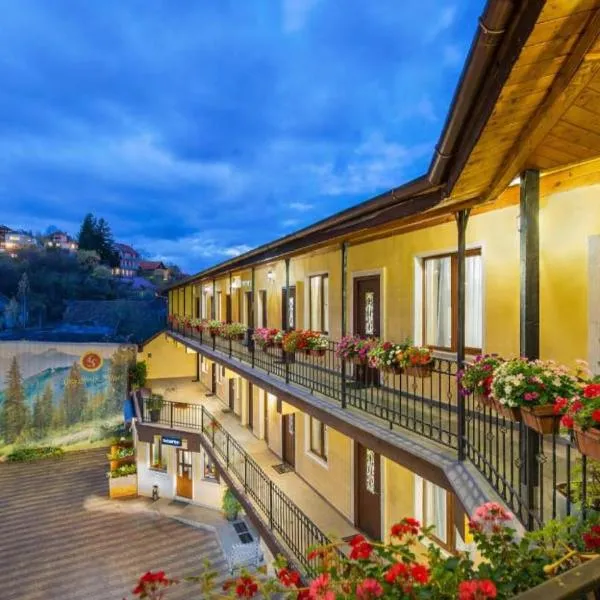 Long Street Hotel, hotel en Brasov