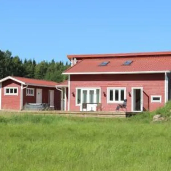 Høystandard feriehytte, Utendørs boblebad, sauna, hotel i Filipstad