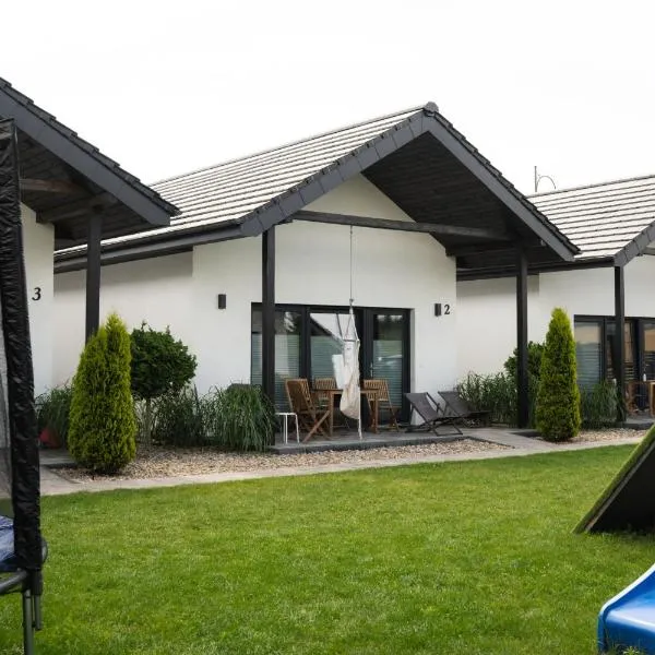 Apartamenty Bursztynowa Jeden, hotel a Nowecin