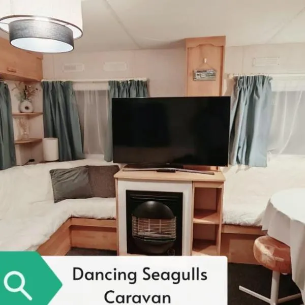 Dancing Seagulls Caravan, hotel i Clacton-on-Sea