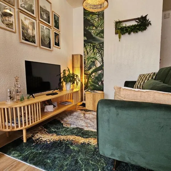 Gîte "Bornéo", avec parking securisé, מלון בלה-רוש-סור-יון