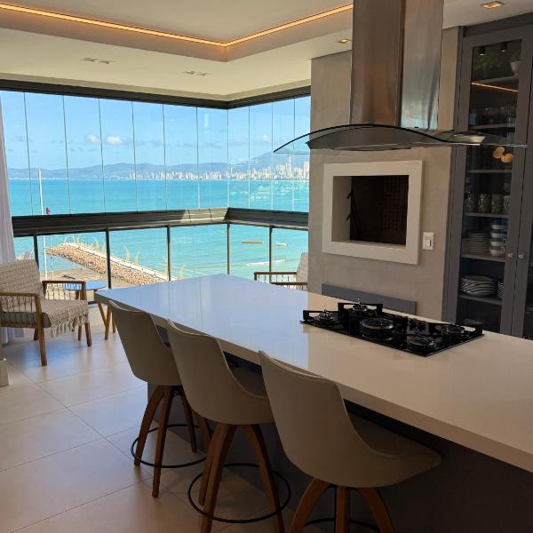 Apartamento Frente Mar com vista praia em Itapema - Foto 4