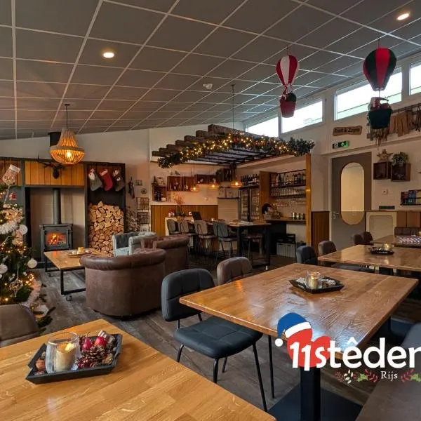 11Stedenhuis, hotel in Rijs