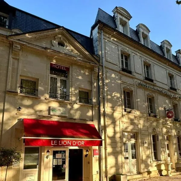 BRIT HOTEL Le Lion d'Or CHINON, hotel din Chinon
