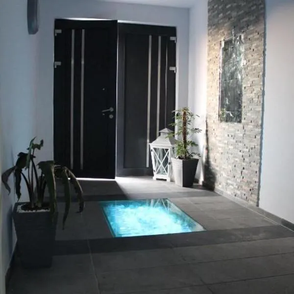 Andromachi Apartments、Jembkeのホテル