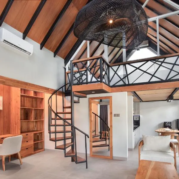 Villa Puri Gong 2, Private Pool Villa close to the beach in Bukit area, hotel in Uluwatu