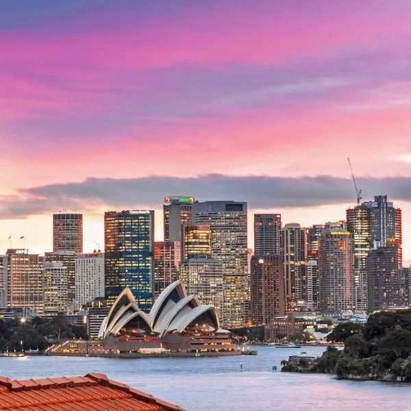 Cremorne Point Manor, hotel in Sydney