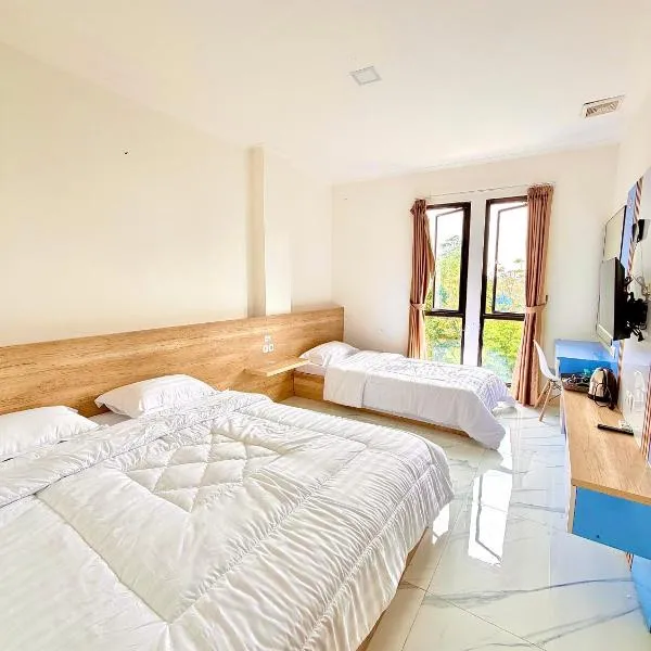 Hotel Asia Express near Farmhouse Lembang, hotel v destinaci Lembang