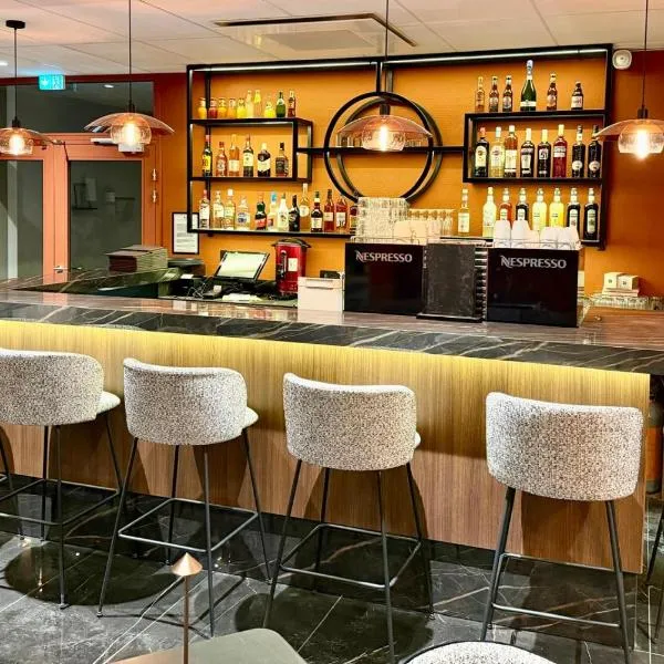 Nehô Suites Saint Jean de Maurienne, hotel u gradu 'Saint Jean de Maurienne'