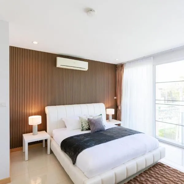 Spacious Private 3BR Home in Nimman Chiang Mai โรงแรมในเชียงใหม่