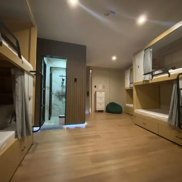 BuenaSentro Hostel, hotell i Manila