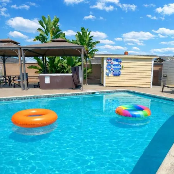 Orchard Villa Disneyland 5 Bedroom Pool Home Spa, hotel v destinácii Anaheim