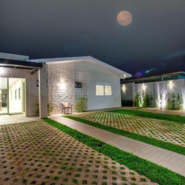 Casa perfeita para grupos e famílias grandes, com alto padrão e localização privilegiada - Foto 2