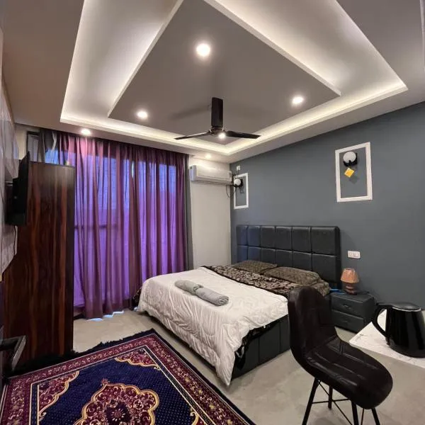 Razain suites, hotel u gradu Srinagar