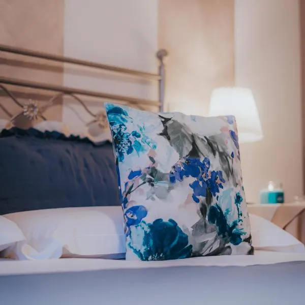 Affittacamere Casa Mac & Rose – hotel w mieście San Quirico dʼOrcia