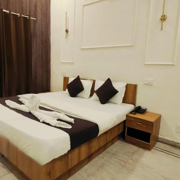 Hotel Laxmi Palace, hotel in Dehradun