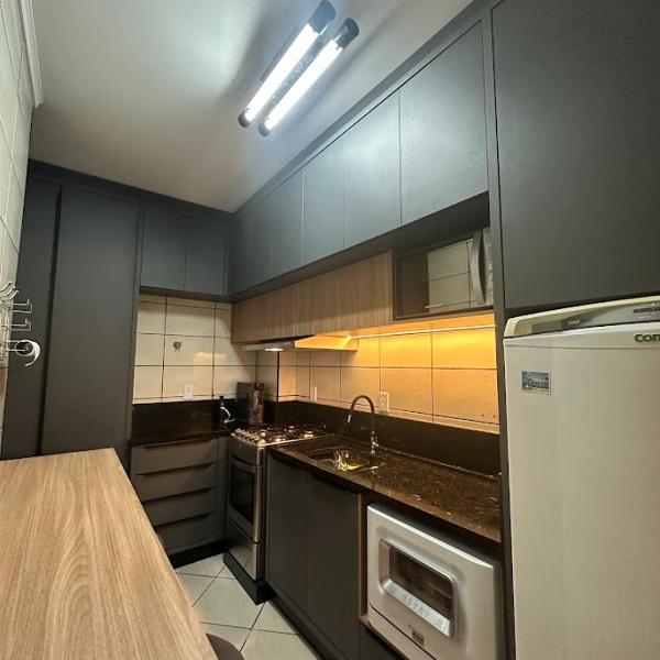 Apartamento aconchegante frente mar, na Meia Praia - Foto 4