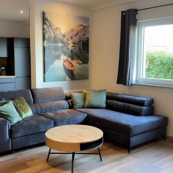 Ferienwohnung Kirchberg - Andernach am Rhein, hotell i Andernach