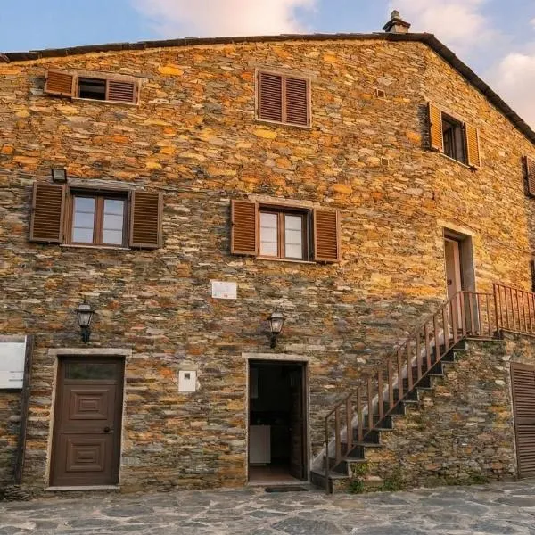 Égua Nature House, hotell i Piódão