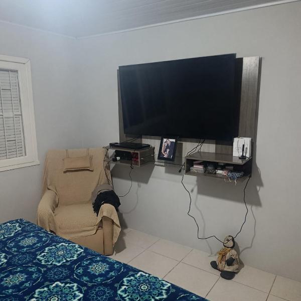 Casa com piscina e ar em todas as pecas - Foto 4