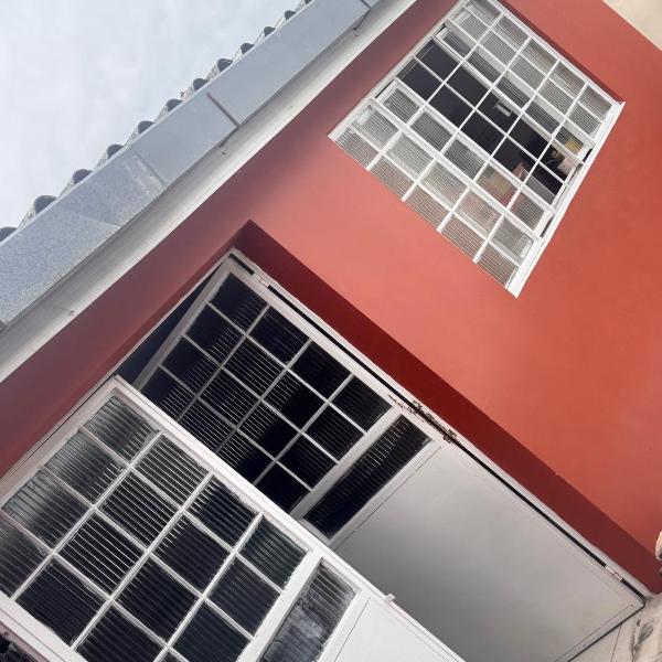 Casa com piscina e ar em todas as pecas - Foto 5