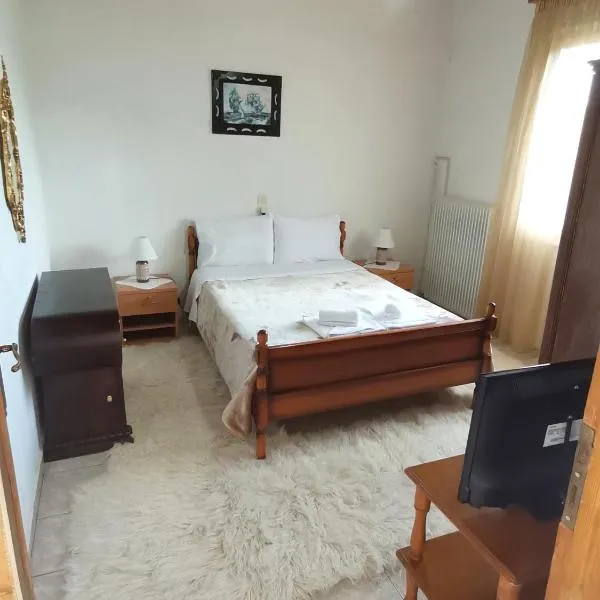 Georgaras Accommodation, ξενοδοχείο σε Platanoússa