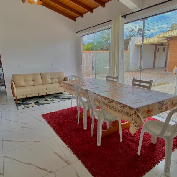 Casa completa com churrasqueira em Imbituba