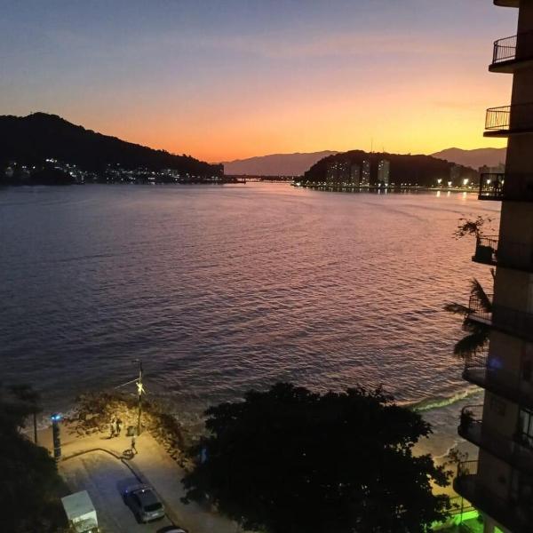 Apartamento com vista para o mar e pé na areia de verdade