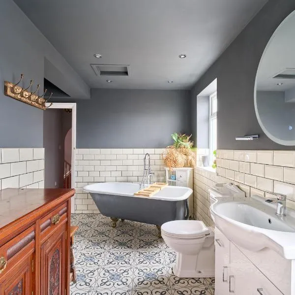 Home in Newcastle upon Tyne – hotel w mieście Gosforth