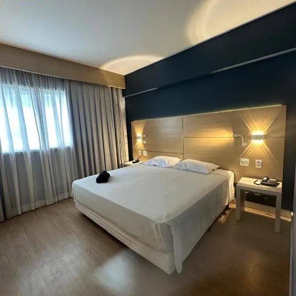 Flat em Santos próximo a praia e Vila Belmiro、サントスのホテル