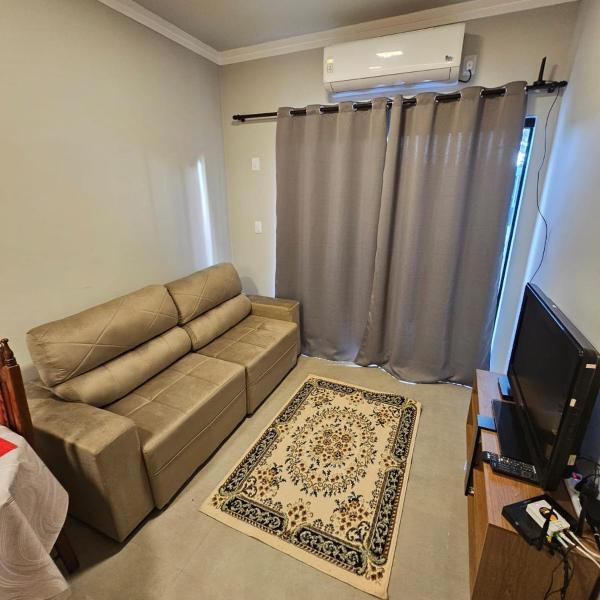 Apartamento NOVO Completo - Ar, Wi-Fi, Garagem e Churrasqueira